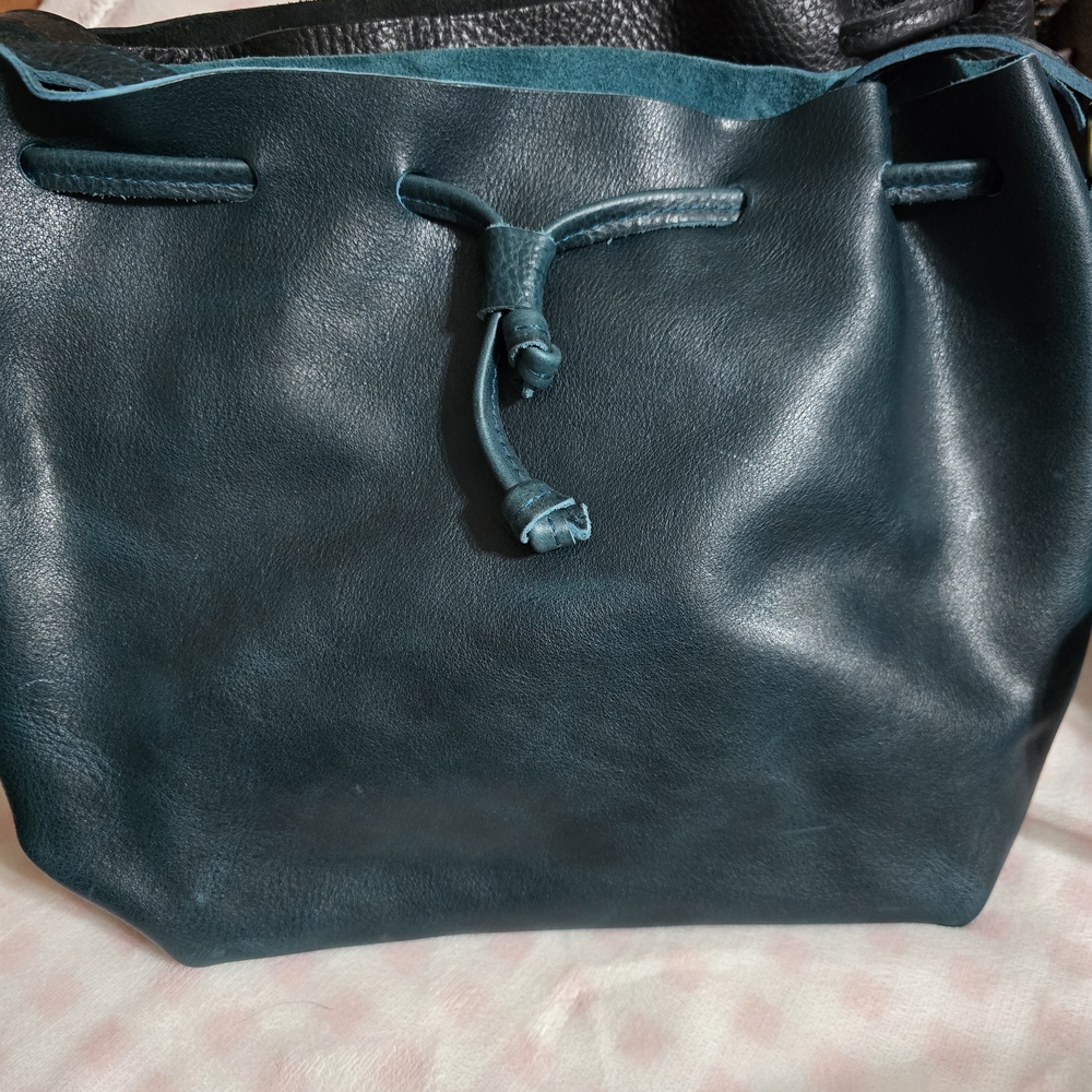 Portland Leather Lagoon Large Bucket Crossbody Bag